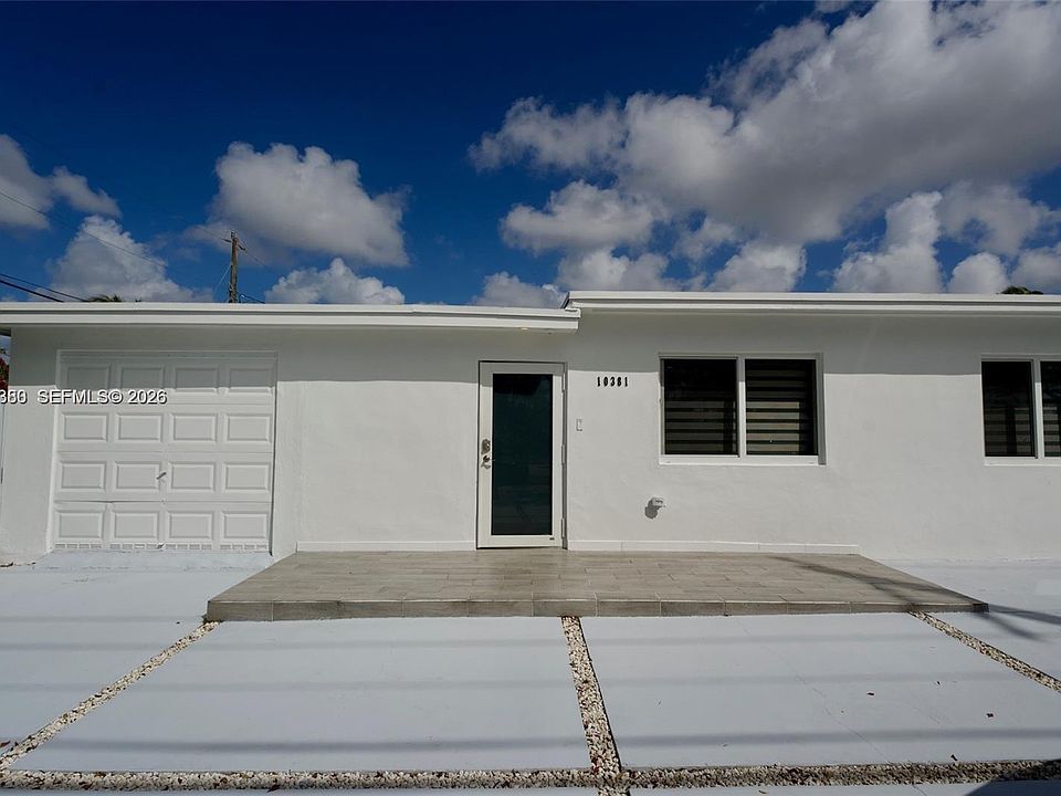 1st image of 10381 SW 32nd St