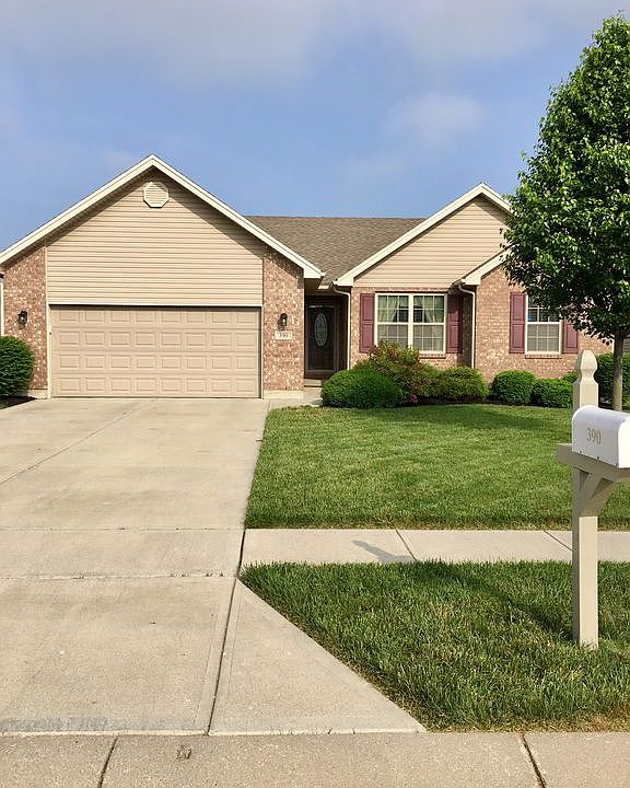 1st image of 390 Clear Springs Ct