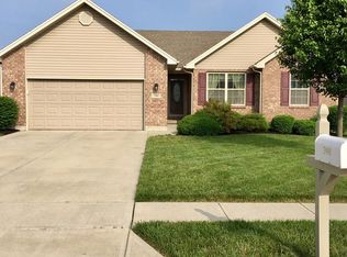 390 Clear Springs Ct, Carlisle, OH 45005