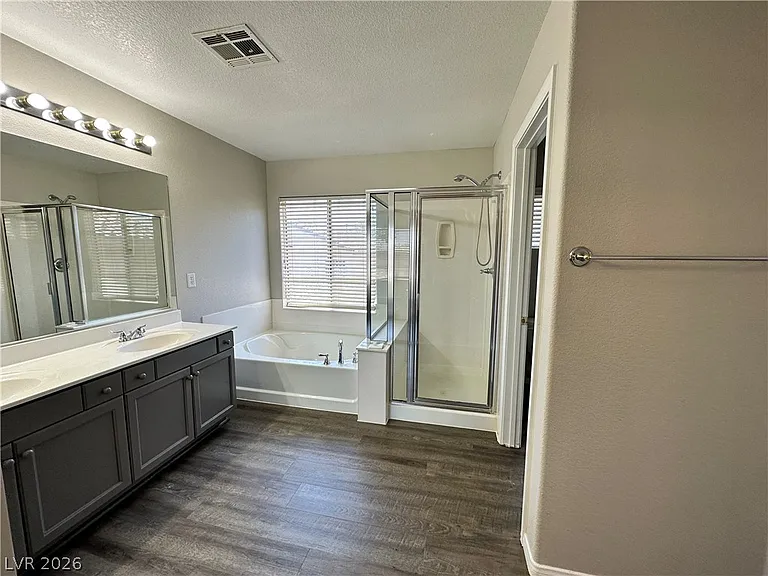 3589 Pinnate Dr — Photo 10