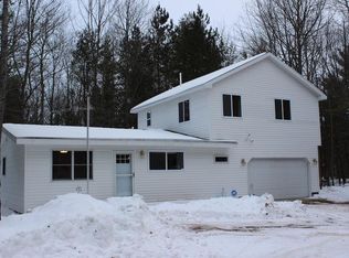 3984 Lakeside Ct, Gaylord, MI 49735