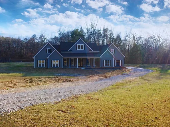 587 Piedmont Rd, Barnesville, GA 30204