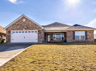 1018 Elsborn Ridge Rd, Maryville, TN 37801