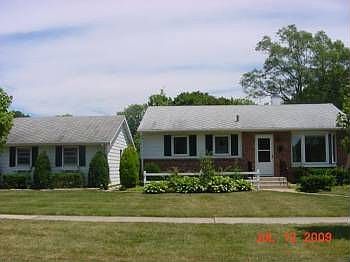 2nd image of 110 N Coquillard Dr