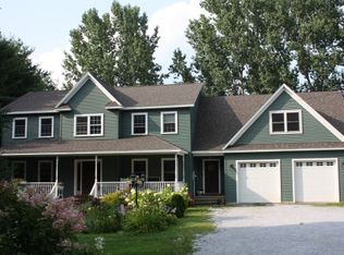 696 Jewett Ave, Swanton, VT 05488