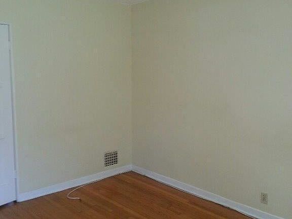 5th image of 228 S Oakland Ave APT C
