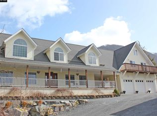 108 Toivo Cir, Sitka, AK 99835