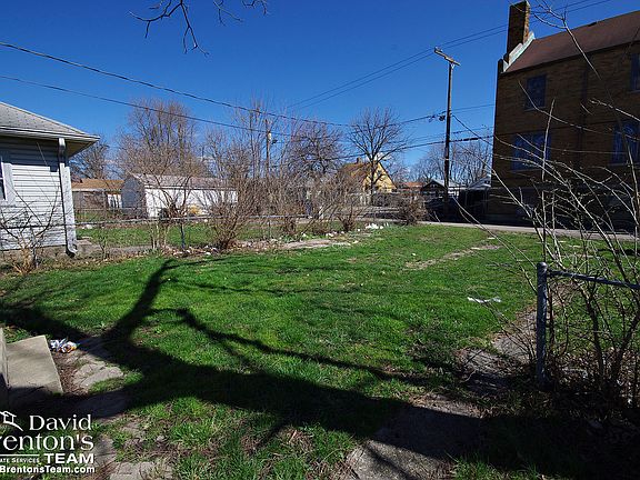 3rd image of 1405 King Ave