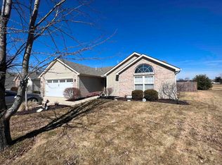 1108 Duesenberg Dr, Huntertown, IN 46748