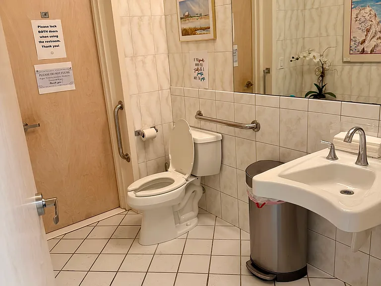 380 Park Ave #1 — Photo 11