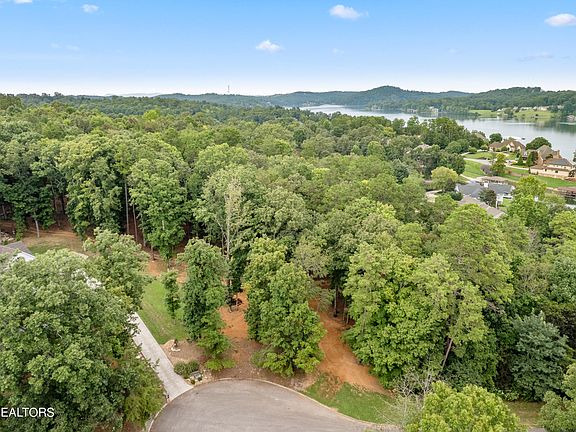 2nd image of 106 W Osprey Cove Ct