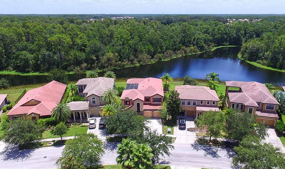 1st image of 20329 Chestnut Grove Dr