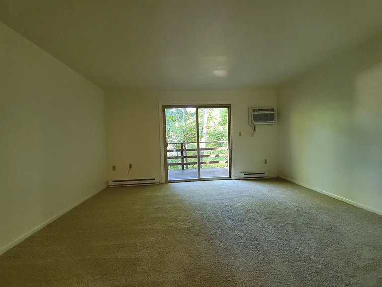 Starboard Villa Townhomes — Photo 13