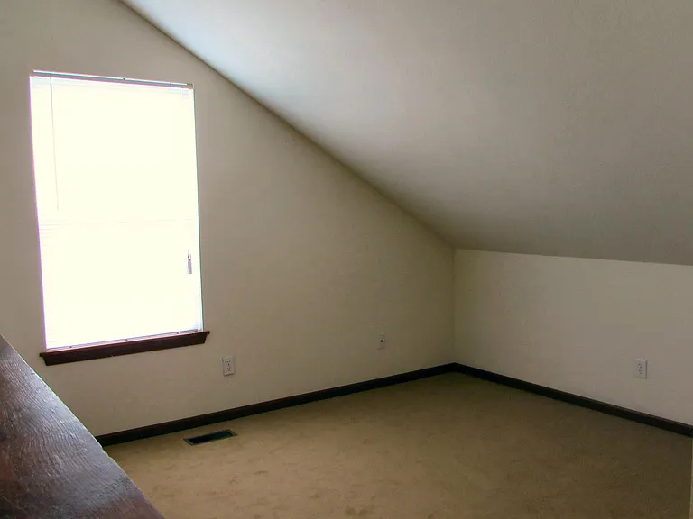 1608-1634 Hershey Ct — Photo 6