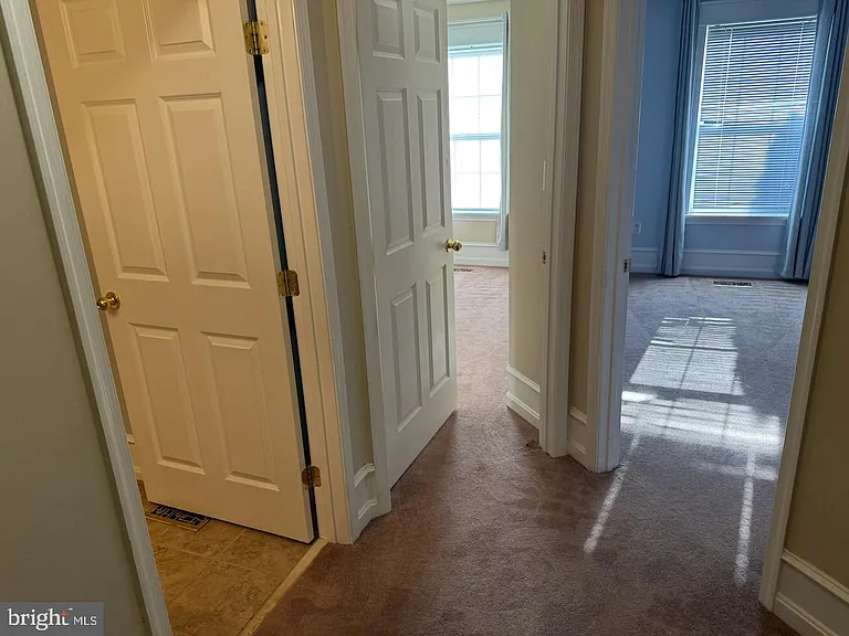 1959 Camelia Ct — Photo 16