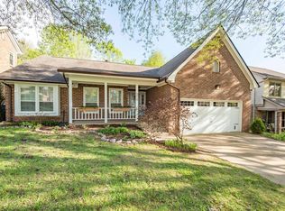 958 Charwood Dr, Lexington, KY 40515