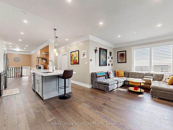 5th image of 49 Kenilworth Cres