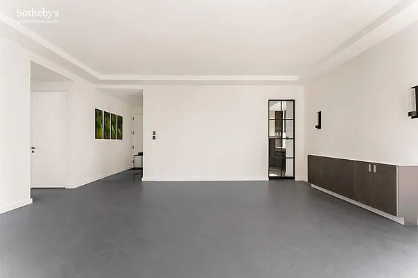 Rented by Sotheby's International Realty | media 12