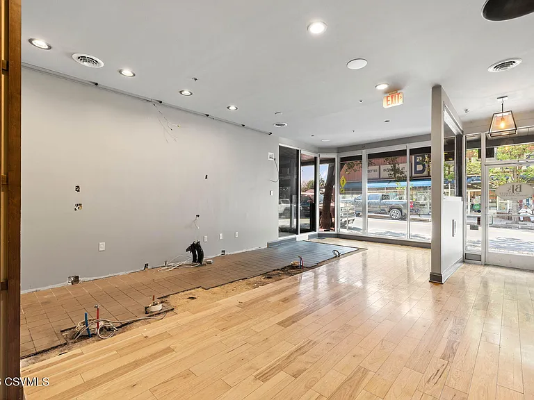 494 Mill St — Photo 7