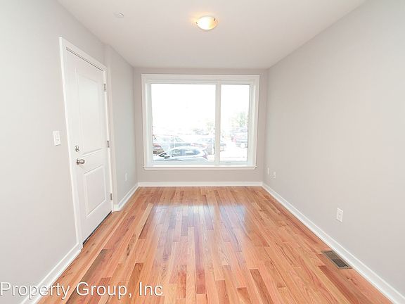 3rd image of 1204 E Palmer St APT 1