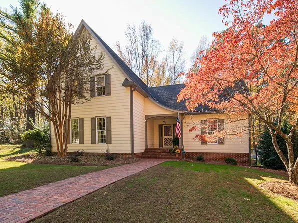 1021 Ball Park Loop, Halifax, VA 24558