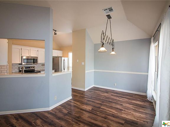 5th image of 4806 Canterbury Cir