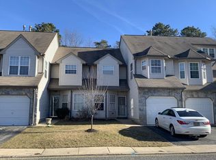 2202 Grassy Hollow Dr, Toms River, NJ 08755