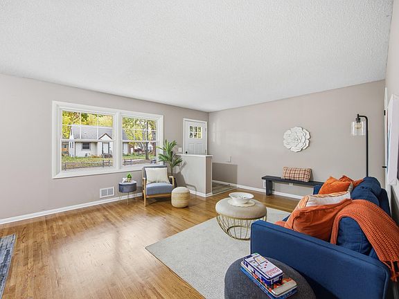 2nd image of 4110 Irving Ave N