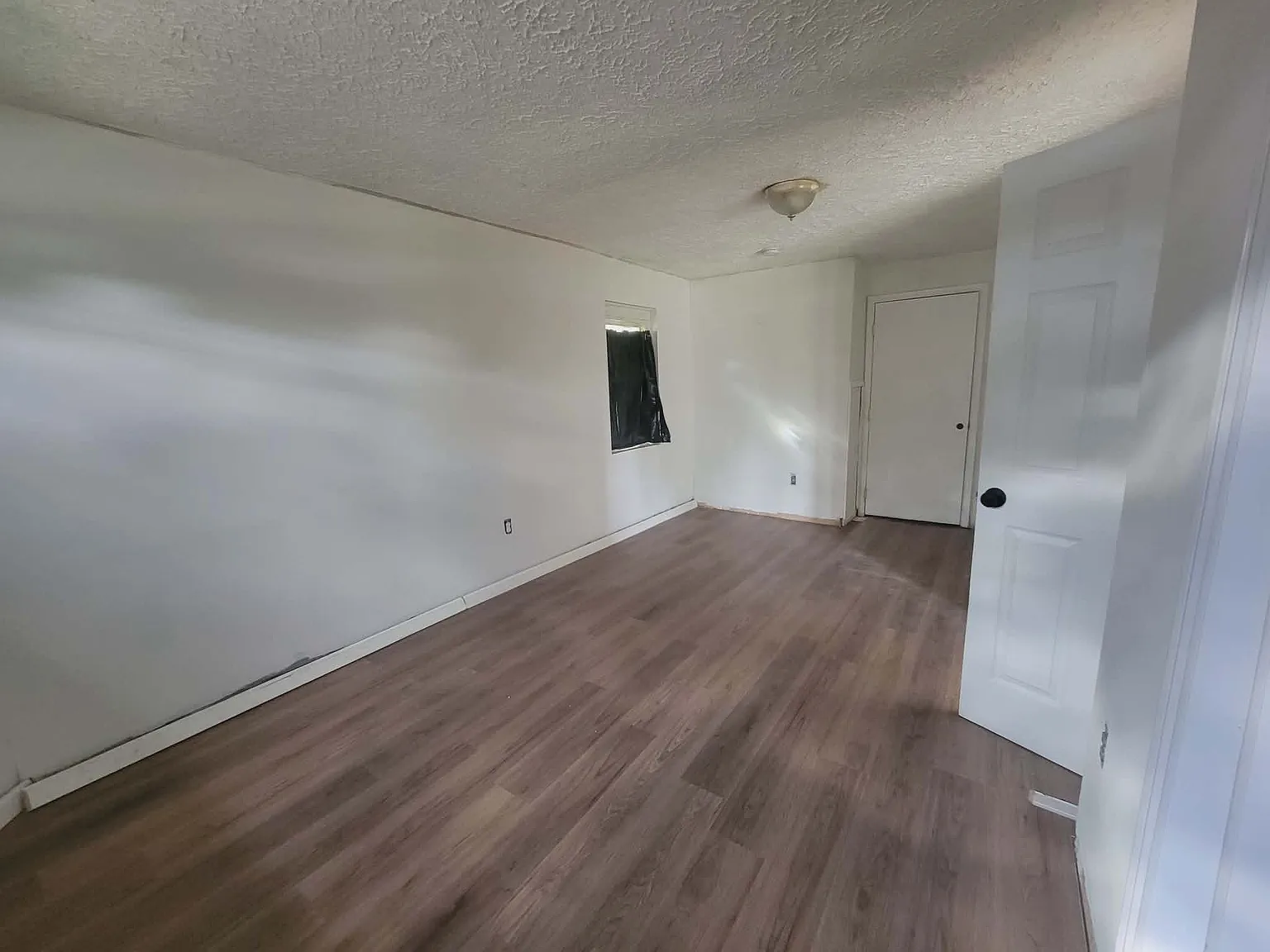2 bed, 822 sqft, $1,761 — Photo 3
