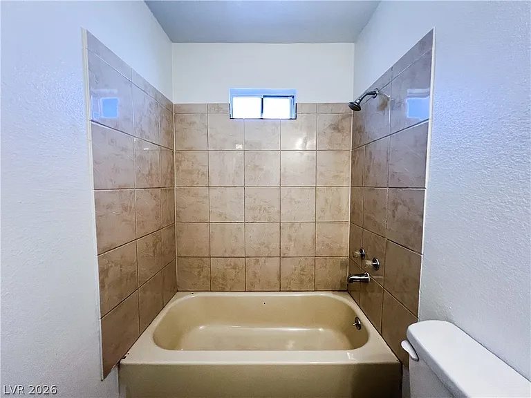 445 N 14th St #B — Photo 51