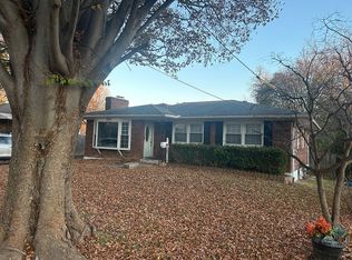2810 Thistlewood Dr, Louisville, KY 40206