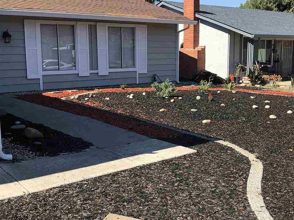 2nd image of 2120 Jefferson Way