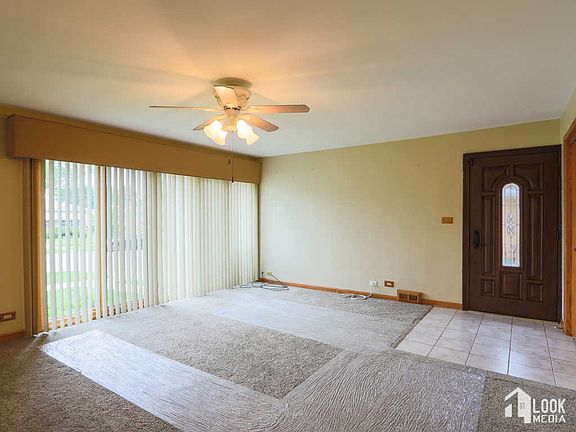 4th image of 8542 N Osceola Ave