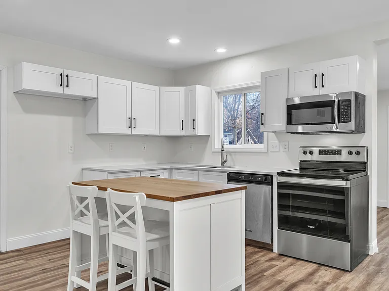 8165 Leonard Dr — Photo 8