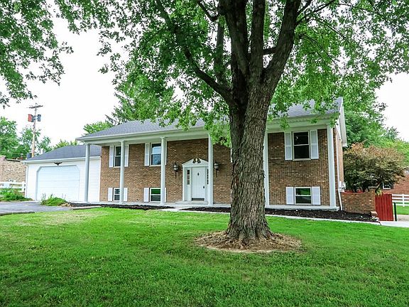 2nd image of 7662 Rosewood Dr