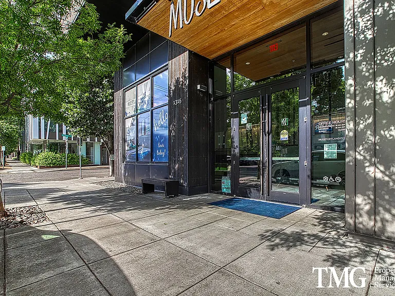 Muse Apartments — Photo 7