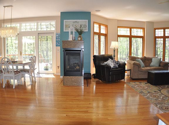3rd image of 3306 Crazy Horse Dr