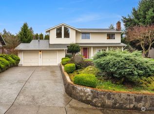 14523 SE 49th St, Bellevue, WA