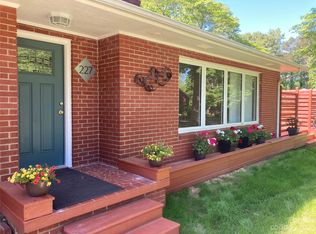 227 Beverly Dr NE, Concord, NC 28025