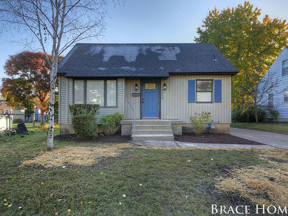 1st image of 2438 Miami Ave SW