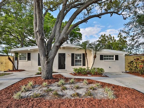 4th image of 4339 Wallace Cir