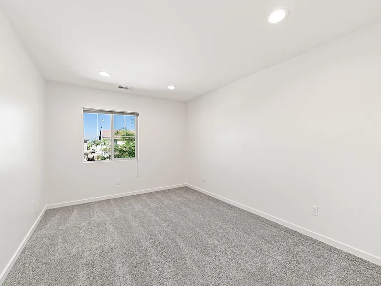 6997 Alderwood Dr — Photo 12