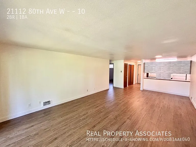 21112 80th Ave W #10 — Photo 6