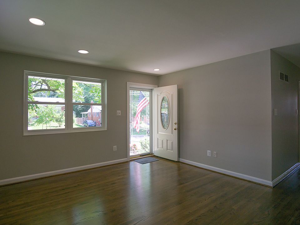 2nd image of 4706 Olden Rd