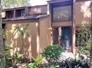 12 Fairways Cir, Palm Coast, FL 32137