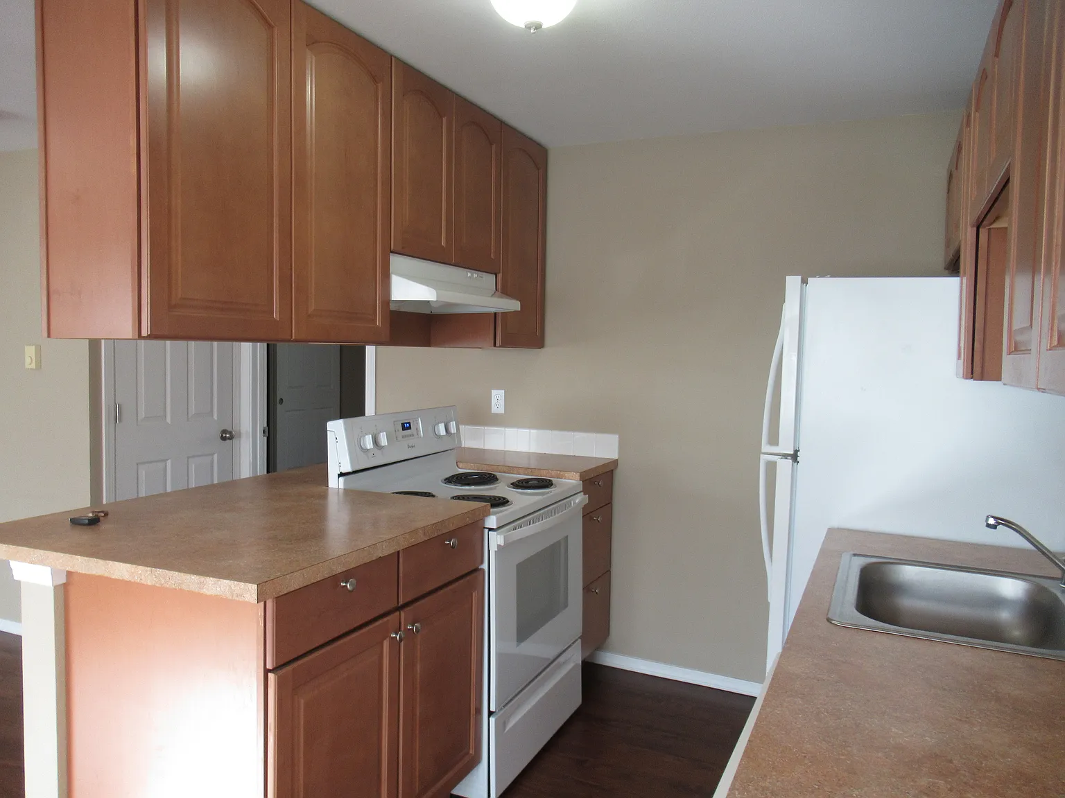 1 bed, 560 sqft, $1,650 — Photo 2