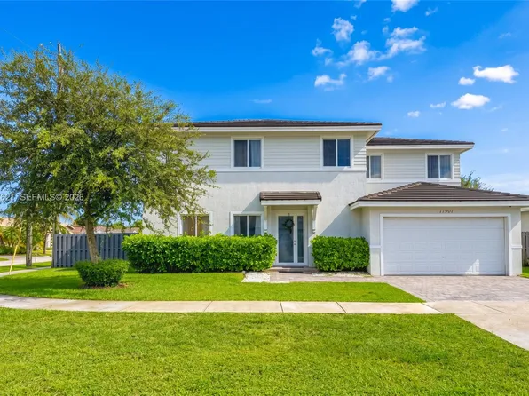 17901 SW 152nd Ave, Miami, FL 33187