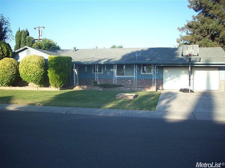 1st image of 8500 Arroyo Way
