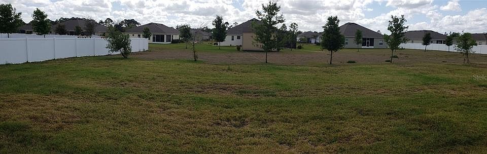 2nd image of 110 Los Arbor Dr