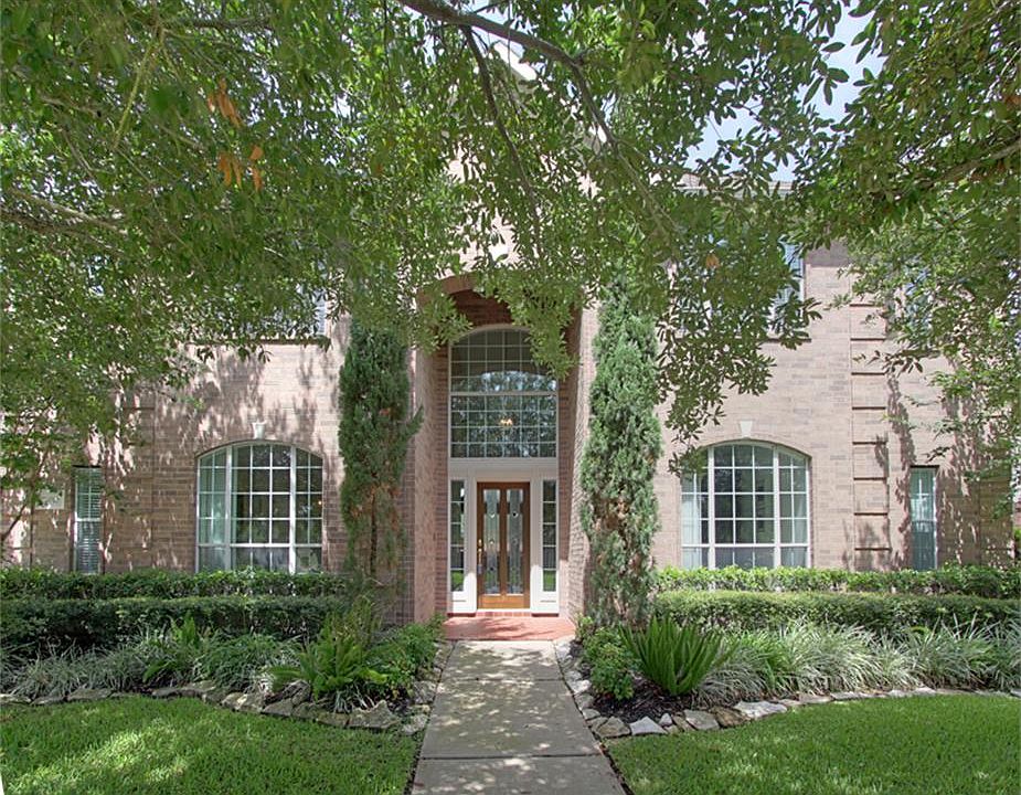 1st image of 3010 Haverling Dr